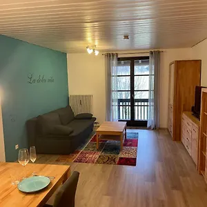  Apartment Am